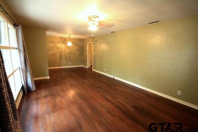 1932 1932 Wiley, Tyler, TX 75701 - photo 2