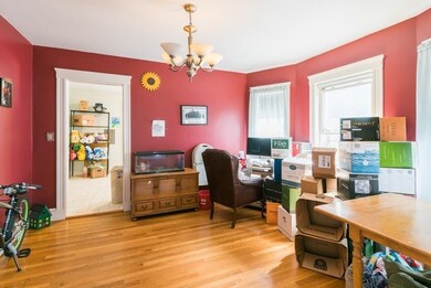 71 Manthorne Rd unit 1, West Roxbury, MA 02132 - photo 2