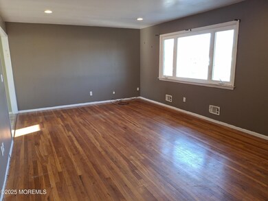 Gorgeous hardwood floors