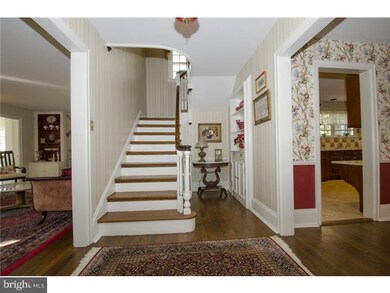 77 E Princeton Rd, Bala Cynwyd, PA 19004 - photo 3