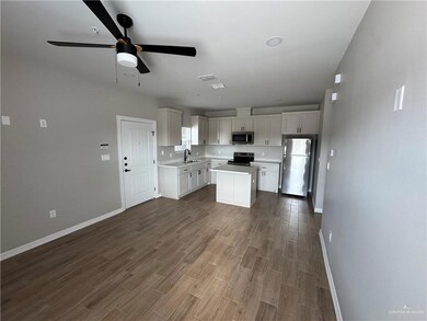 806 Ragland Rd unit 1, Mission, TX 78572 - photo 5