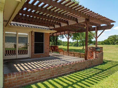 17086 Faircrest Dr, Whitney, TX 76692 - photo 4