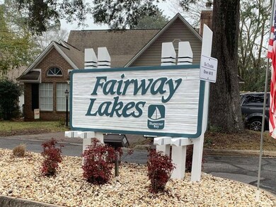 fairway lakes sign