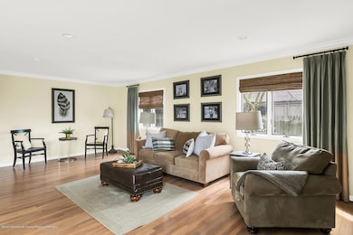 47 Tecumseh Ave Oceanport NJ-large-009-0