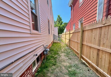 217 Wesley St, Salem, NJ 08079 - photo 5