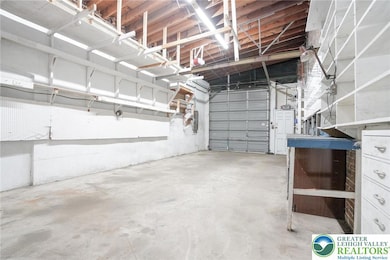 310 S 2nd St, Emmaus, PA 18049 - photo 4