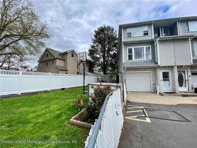 61 Vogel Loop, Staten Island, NY 10314 - photo 3