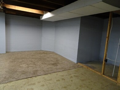 108 Logan St, Argos, IN 46501 - photo 4