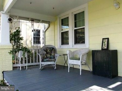 815 Islington St, Silver Spring, MD 20910 - photo 2