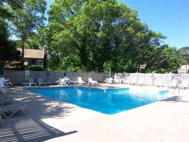 4 Town House Ct unit 4, Hyannis, MA 02601 - photo 7