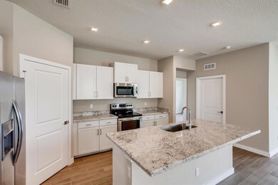 Clifton-large-006-004-Kitchen-1500x1000-