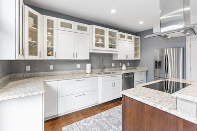 676 Franklin St, Duxbury, MA 02332 - photo 5