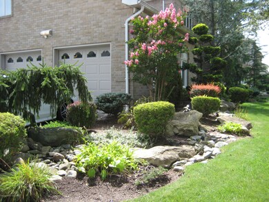 15 W Castor Place, Staten Island, NY 10312 - photo 3