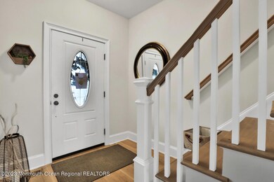 29 Michigan Ave Middletown-large-025-030