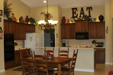 Kitchen 4