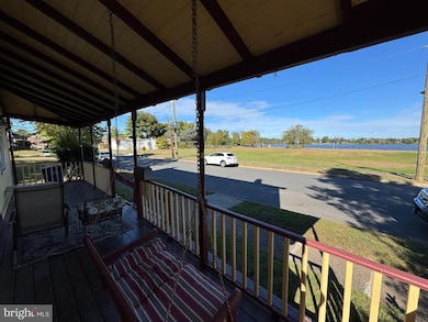 310 Front St, Beverly, NJ 08010 - photo 5