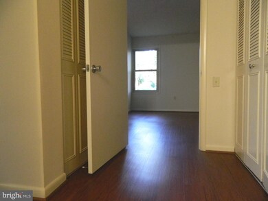 3618 Gleneagles Dr unit 71E, Silver Spring, MD 20906 - photo 4