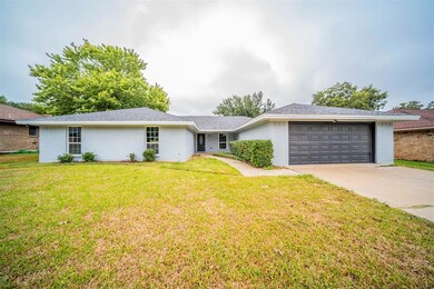 4104 Alava Dr, Fort Worth, TX 76133 - photo 2