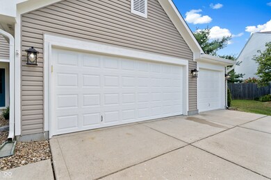 2895 Big Cone Ct, Whiteland, IN 46184 - photo 6