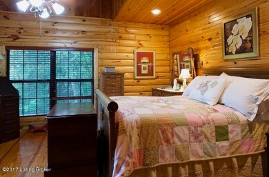 bed1-1 (640x421)