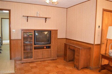 1877 Baldwin Dr, Niles, MI 49120 - photo 5