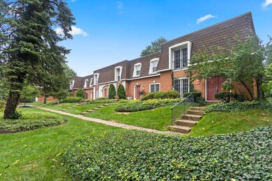 2840 CHATEAU CIR S-1-SMALL