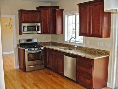 8 Sycamore Ln, Blackstone, MA 01504 - photo 5