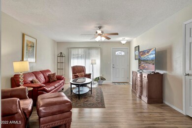 10_10130_W_Forrester_Dr__10_mls