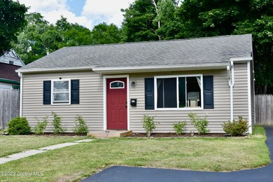 271 Summit Ave, Rensselaer, NY 12144 - photo 2