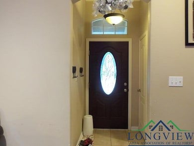 1703 Leach St, Kilgore, TX 75662 - photo 4