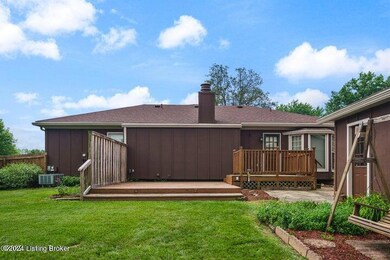 8019 Harrodwood Ct, Louisville, KY 40291 - photo 4