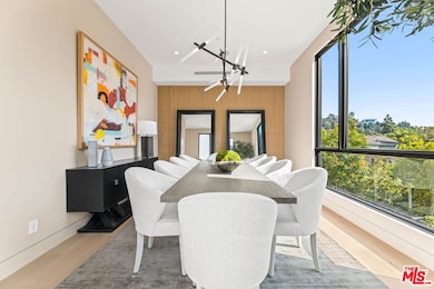 12119 Travis St, Los Angeles, CA 90049 - photo 5