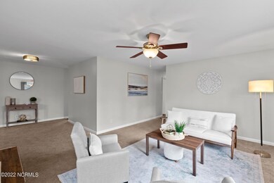 809 Barn St, Jacksonville, NC 28540 - photo 6