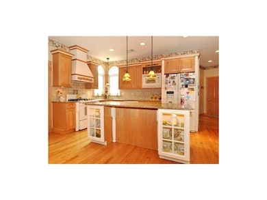 24 Valley View Dr, Greenville, RI 02828 - photo 3