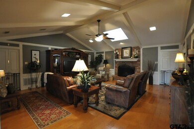 3915 3915 Post Oak Rd, Tyler, TX 75701 - photo 3