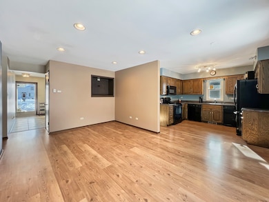 unlisted-address, Lansing, IL 60438 - photo 6