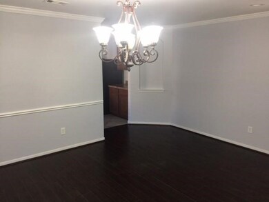 8807 Kaeling Meadow Ct, Houston, TX 77075 - photo 4