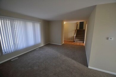 1620 Apache Dr, Naperville, IL 60563 - photo 5