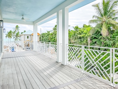 105 Carroll St unit 6, Islamorada, FL 33036 - photo 5