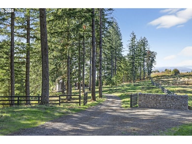 32520 NE Corral Creek Rd, Newberg, OR 97132 - photo 3