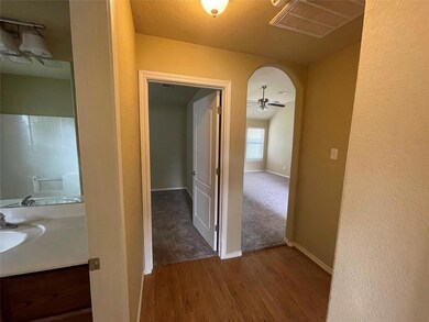 705 Rambling Ct, Granbury, TX 76049 - photo 4