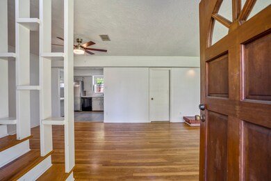 934 E 14th St, Houston, TX 77009 - photo 5
