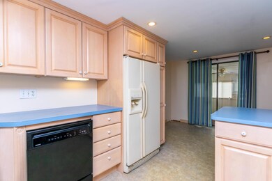 57 Puritan Rd, Buzzards Bay, MA 02532 - photo 7