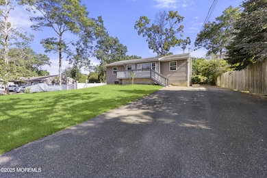 822 Tappan St, Forked River, NJ 08731 - photo 3