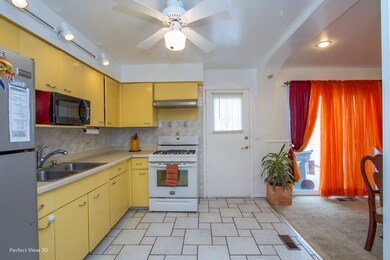 978 Virginia Ln, Elmhurst, IL 60126 - photo 2