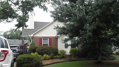 105 Southcreek Dr, Travelers Rest, SC 29690 - photo 2