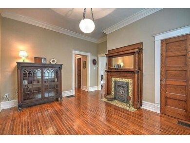 204 W Locust St, Johnson City, TN 37604 - photo 7