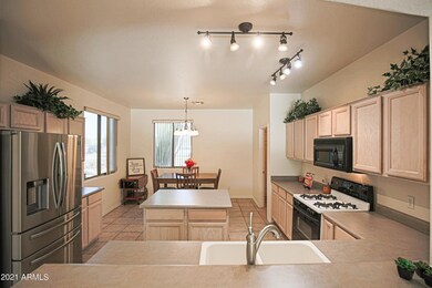 14568 W Avalon Dr Goodyear AZ 85395 X-20