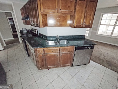 800 Mills Dr, Covington, GA 30016 - photo 5