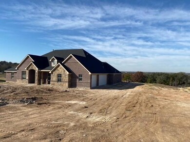 1081 Flagstone Dr, Weatherford, TX 76085 - photo 2